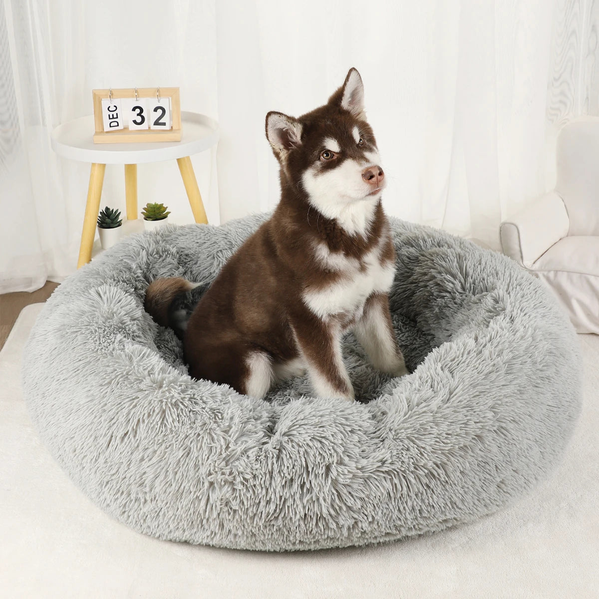 Round Basket Winter Plush Bed for pet
