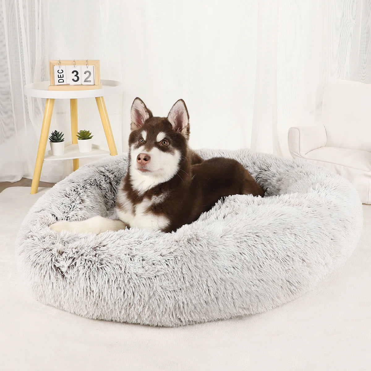 Round Basket Winter Plush Bed for pet