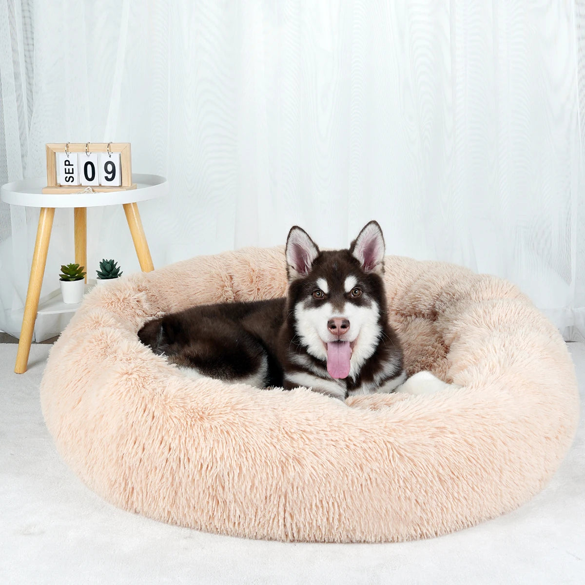 Round Basket Winter Plush Bed for pet